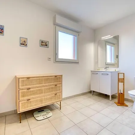 Semesterbostad Le Nid Familial De Maison Neuve Proche 6 Pers *