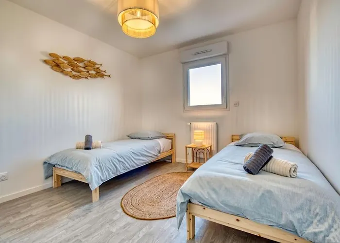 Casa de Férias Le Nid Familial De Maison Neuve Proche 6 Pers