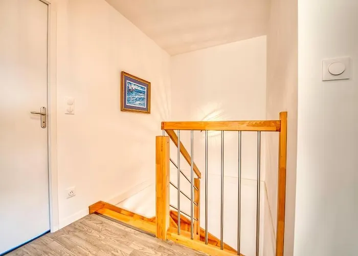 Le Nid Familial De Maison Neuve Proche 6 Pers *